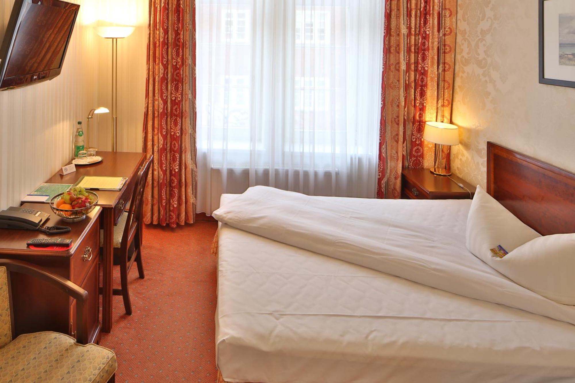 Hotel Elefant シュヴェリーン 部屋 写真